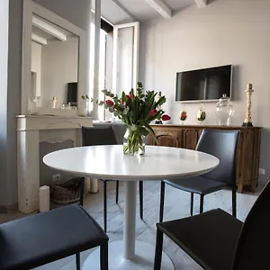 Appartamento Trevi Luxury Maison, Roma