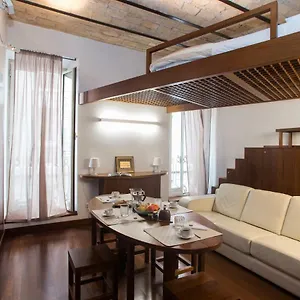 Appartamento Trevi Fountain - Lovely Loft, Roma